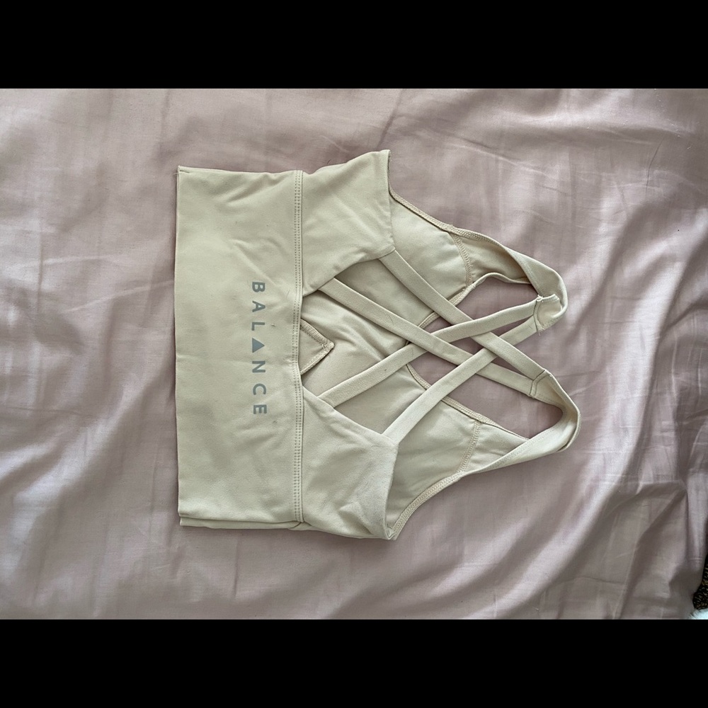 Balance athletica define bra size small